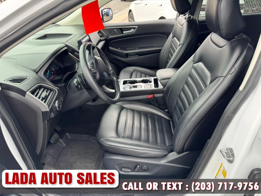 2022 Ford Edge SEL AWD photo