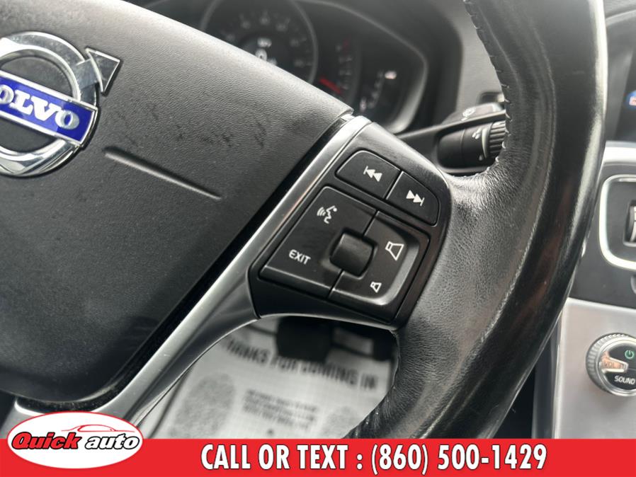 2018 Volvo S60 T5 AWD Dynamic photo
