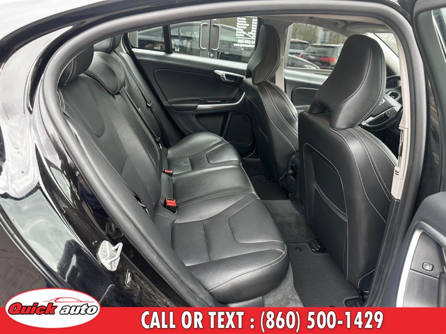 2018 Volvo S60 T5 AWD Dynamic photo