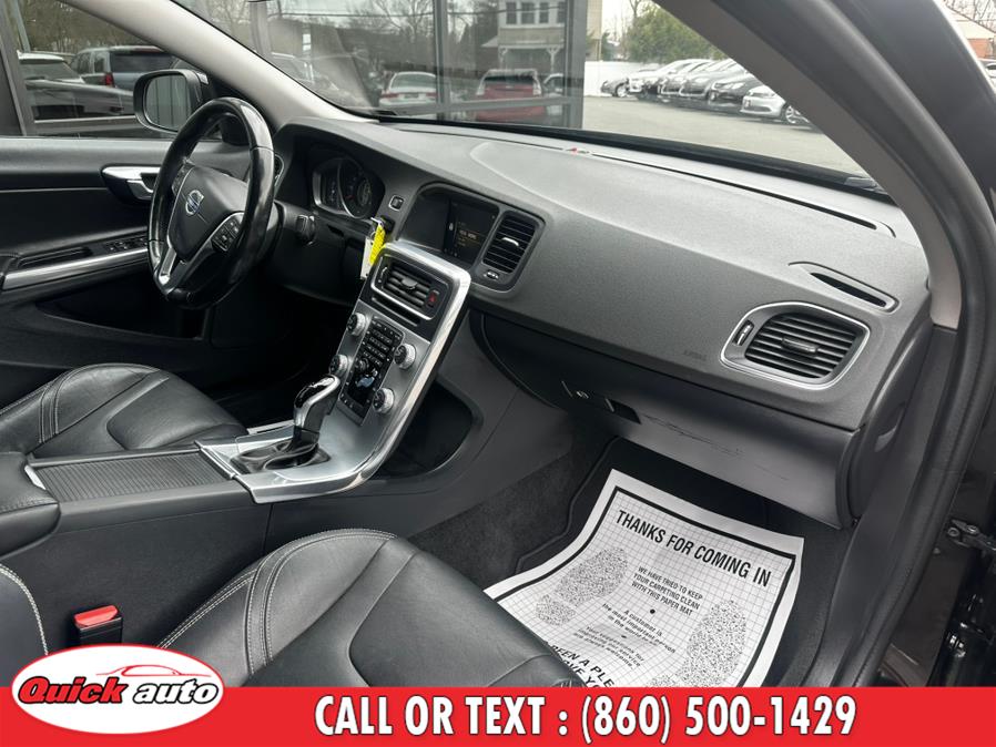 2018 Volvo S60 T5 AWD Dynamic photo