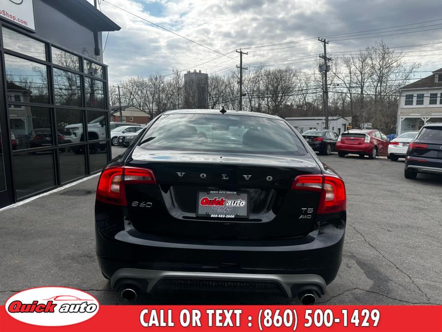 2018 Volvo S60 T5 AWD Dynamic photo