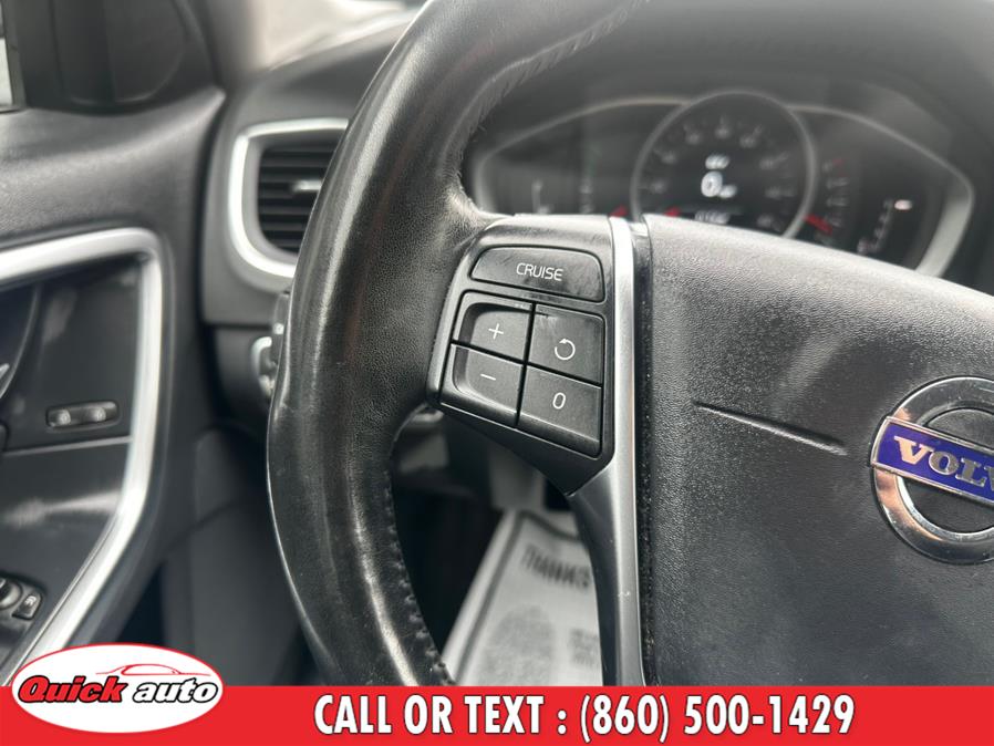 2018 Volvo S60 T5 AWD Dynamic photo