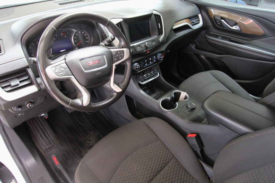2019 GMC Terrain FWD 4dr SLE photo