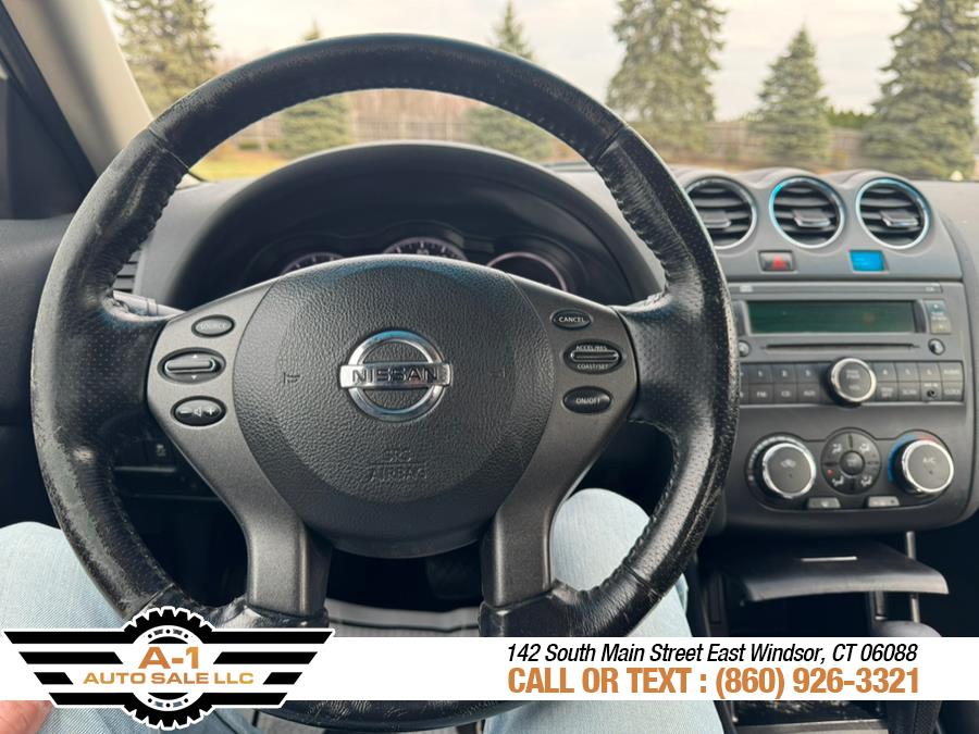 2011 Nissan Altima 2.5 photo
