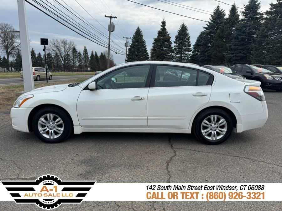 2011 Nissan Altima 2.5 photo