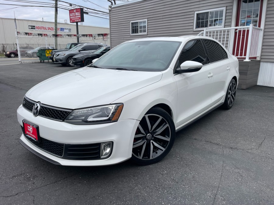2013 Volkswagen Jetta GLI photo
