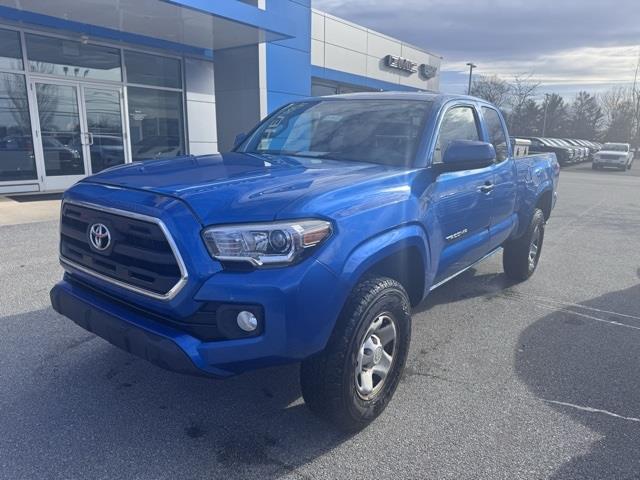 2016 Toyota Tacoma SR5 photo