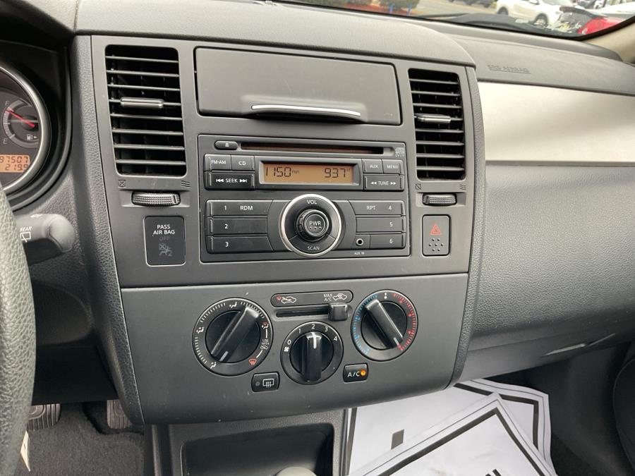 2012 Nissan Versa 1.8 S photo