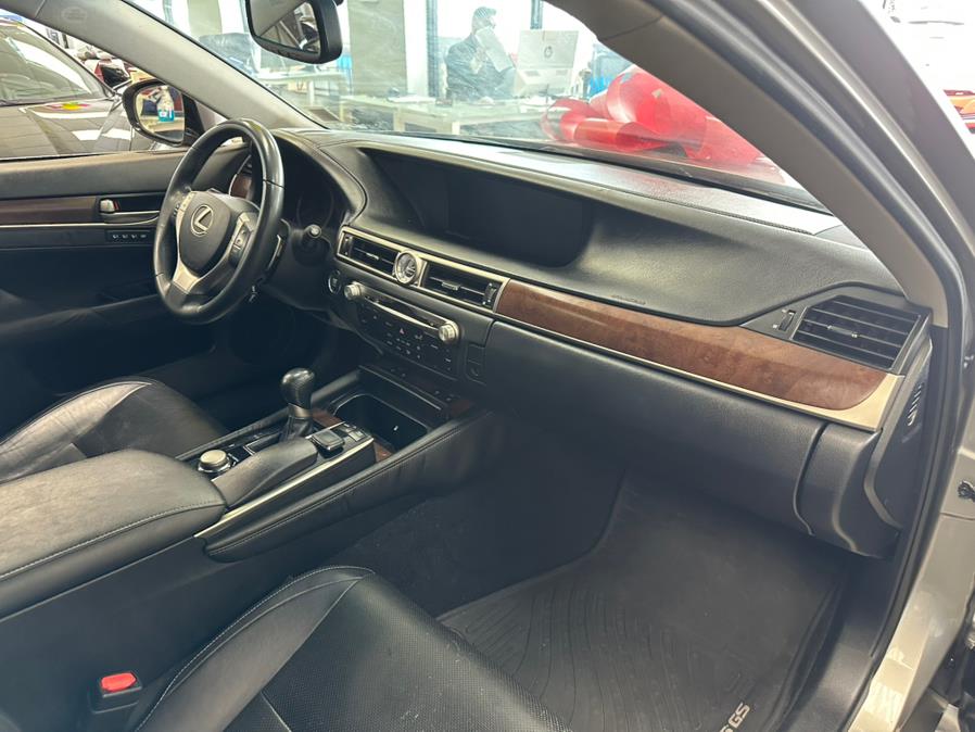 2015 Lexus GS 350 photo