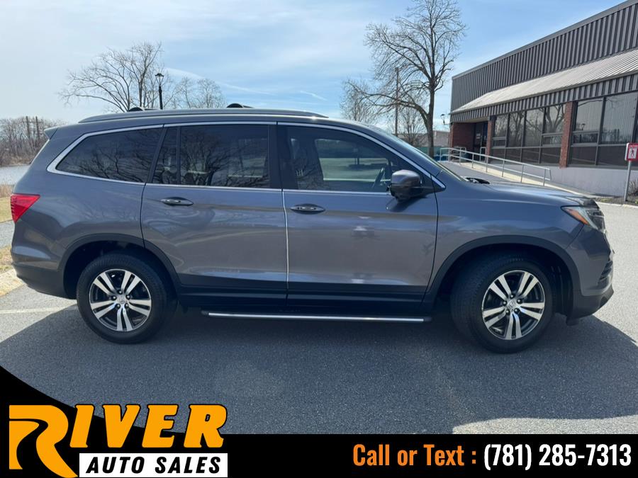 2017 Honda Pilot EX-L AWD photo