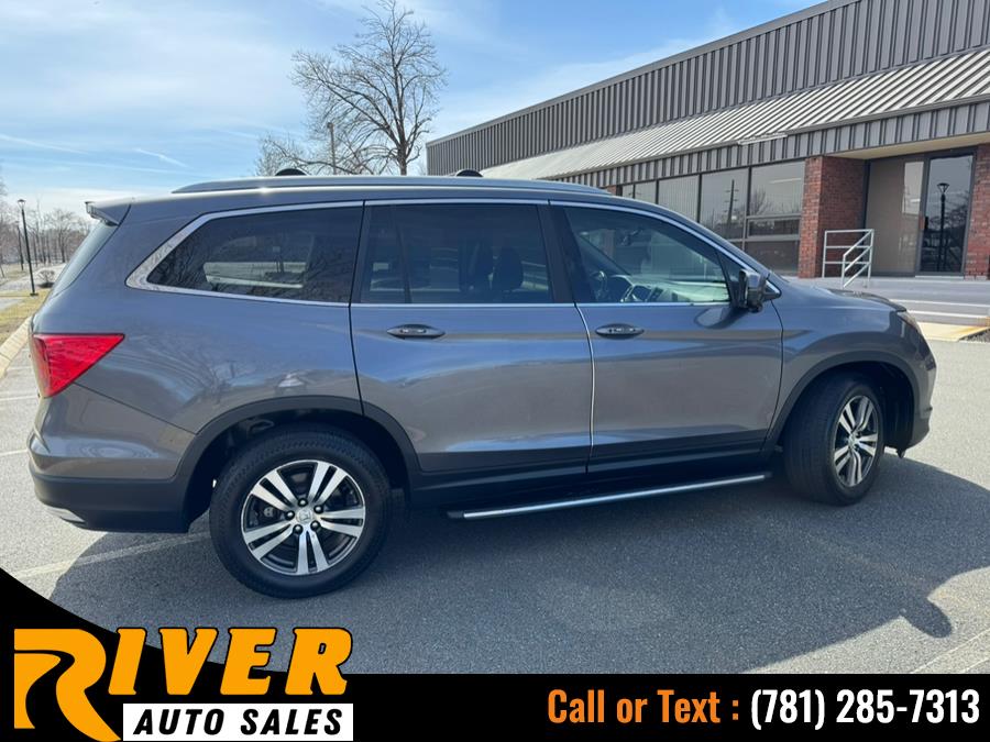 2017 Honda Pilot EX-L AWD photo