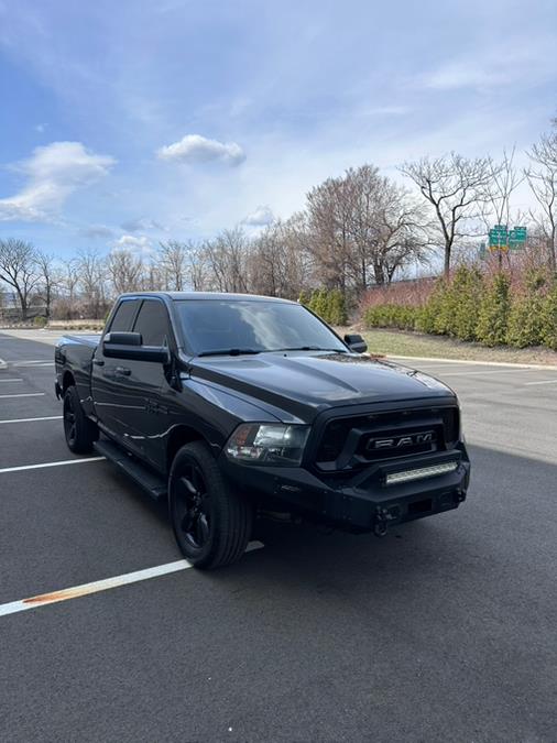 2018 RAM 1500 Big Horn 4x4 Quad Cab 6''4