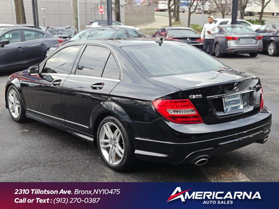 2012 Mercedes-Benz C-Class C300 4MATIC Luxury photo