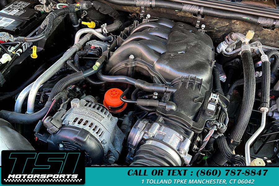 2016 Jeep Wrangler Unlimited 4WD 4dr Sahara photo