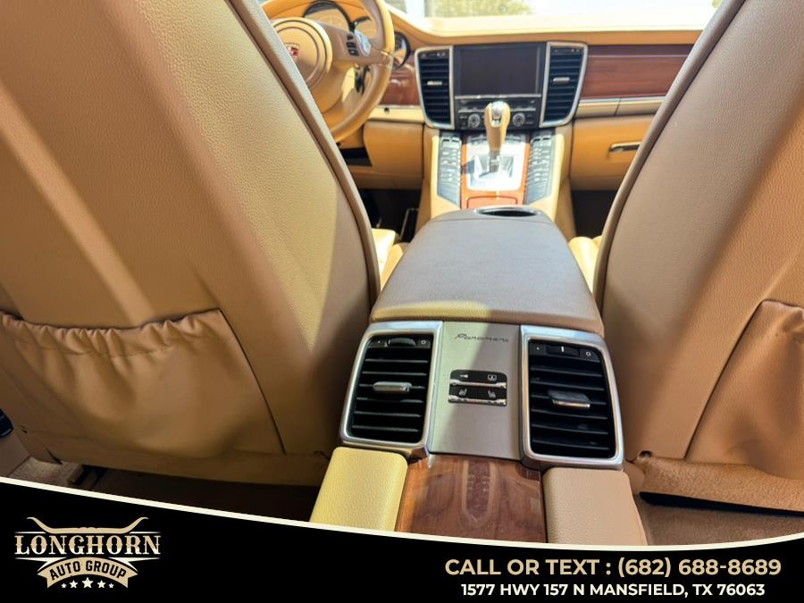 2012 Porsche Panamera photo