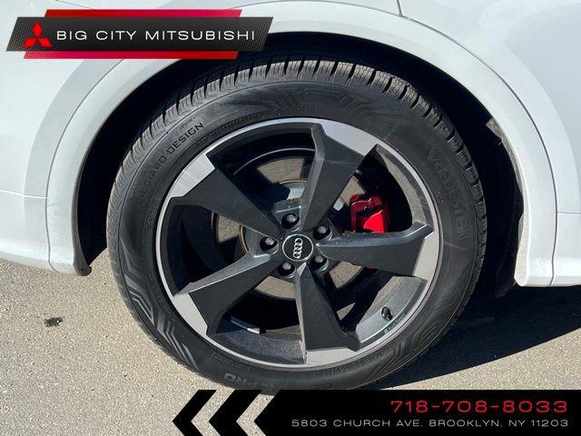 2019 Audi SQ5 3.0T Premium Plus photo