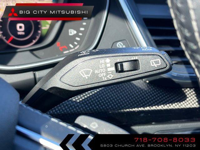 2019 Audi SQ5 3.0T Premium Plus photo
