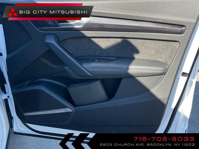 2019 Audi SQ5 3.0T Premium Plus photo