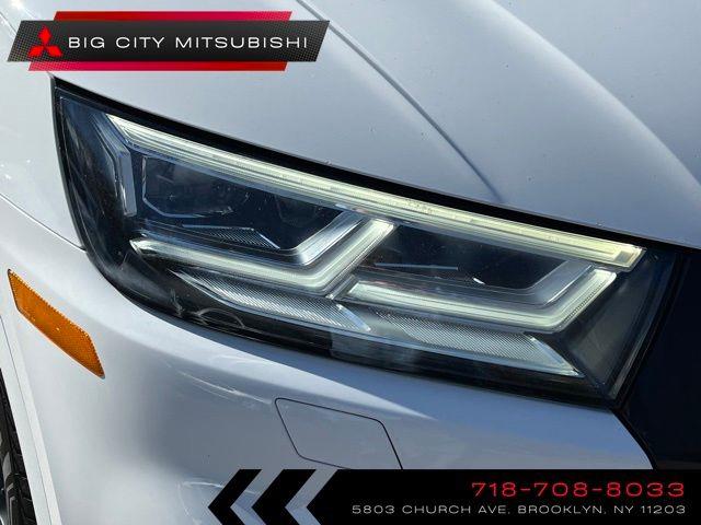 2019 Audi SQ5 3.0T Premium Plus photo