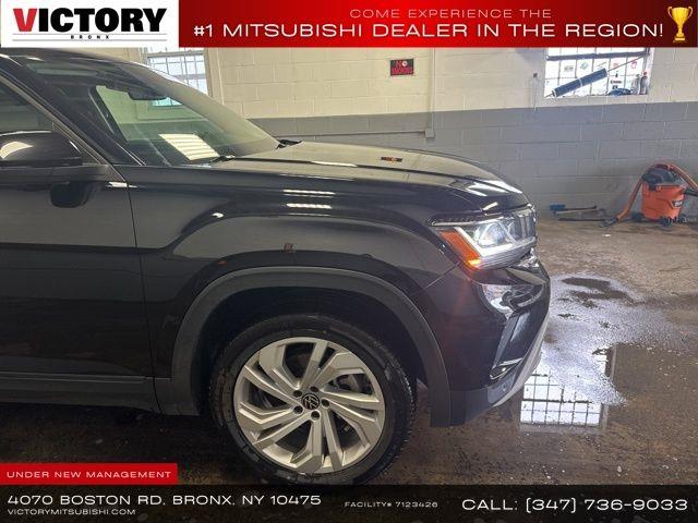 2022 Volkswagen Atlas 3.6L V6 SE w/Technology photo