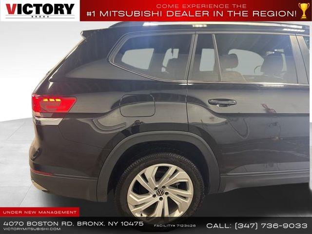 2022 Volkswagen Atlas 3.6L V6 SE w/Technology photo