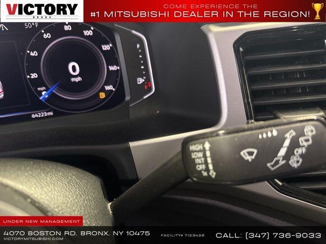 2022 Volkswagen Atlas 3.6L V6 SE w/Technology photo