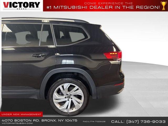 2022 Volkswagen Atlas 3.6L V6 SE w/Technology photo
