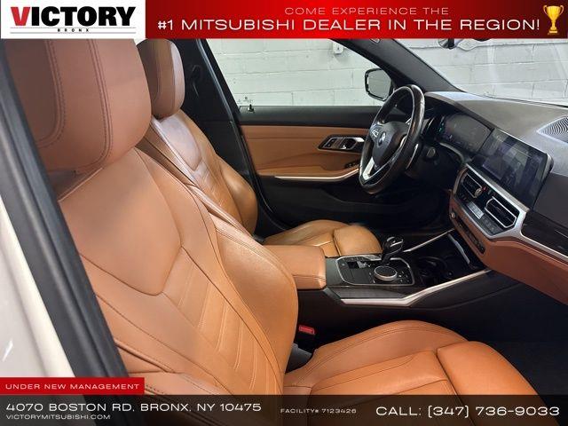 2021 BMW 3-Series 330i xDrive photo