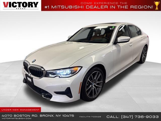 2021 BMW 3-Series 330i xDrive photo