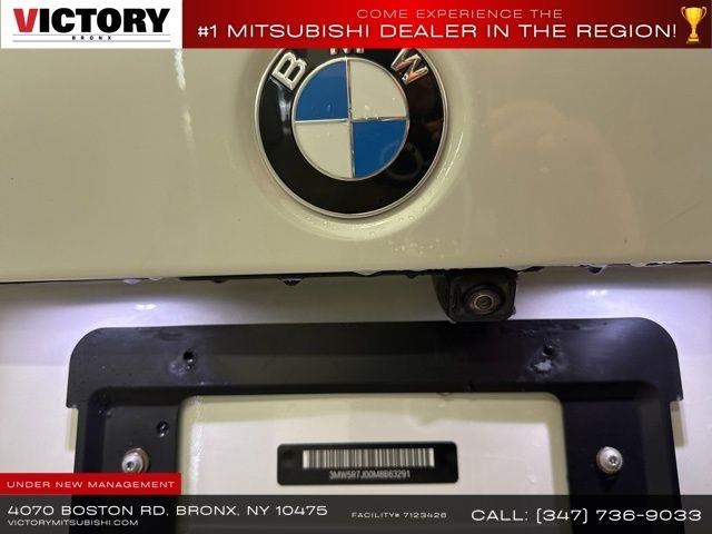 2021 BMW 3-Series 330i xDrive photo