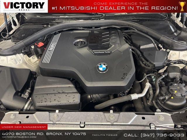 2021 BMW 3-Series 330i xDrive photo