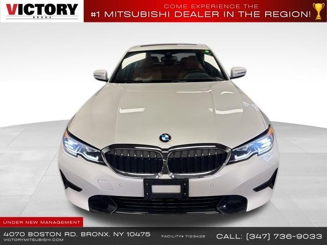 2021 BMW 3-Series 330i xDrive photo