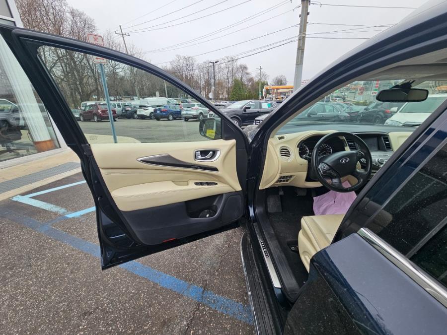 2017 Infiniti QX60 AWD   LOW MILES!!! photo