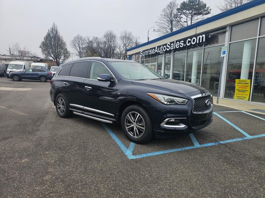 2017 Infiniti QX60 AWD   LOW MILES!!! photo