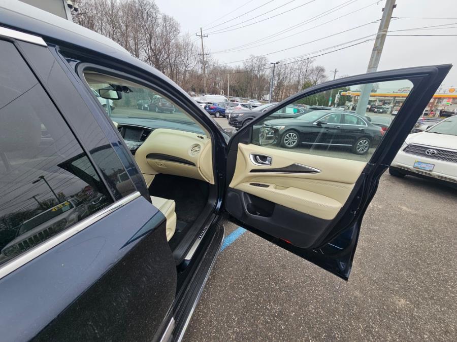 2017 Infiniti QX60 AWD   LOW MILES!!! photo