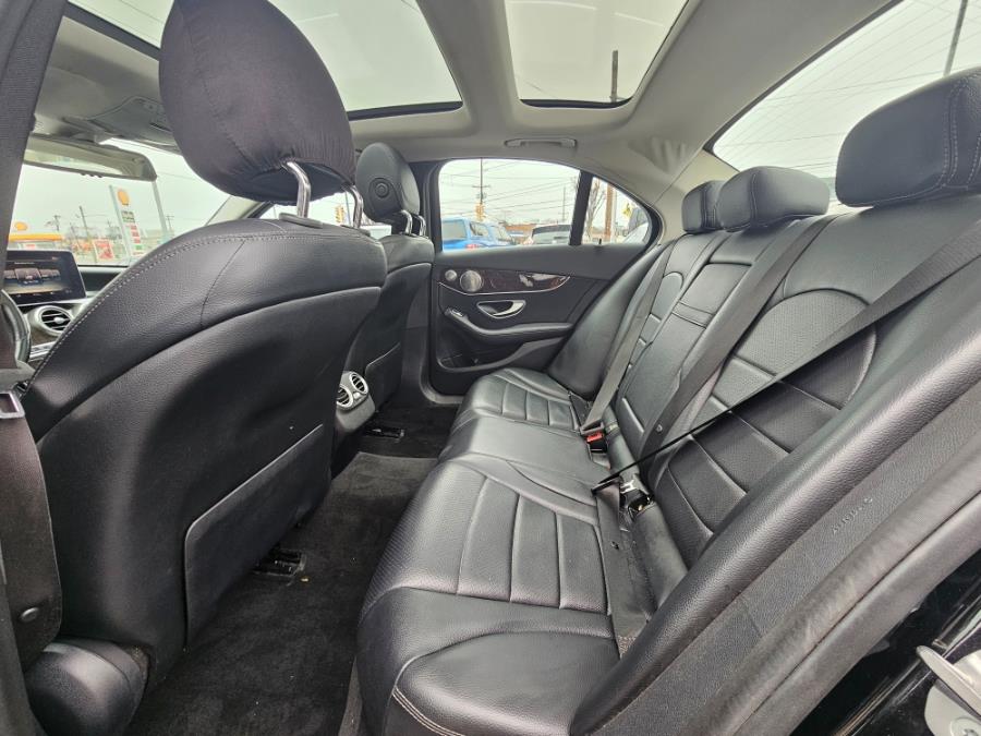 2017 Mercedes-Benz C 300 LOW MILES!! photo