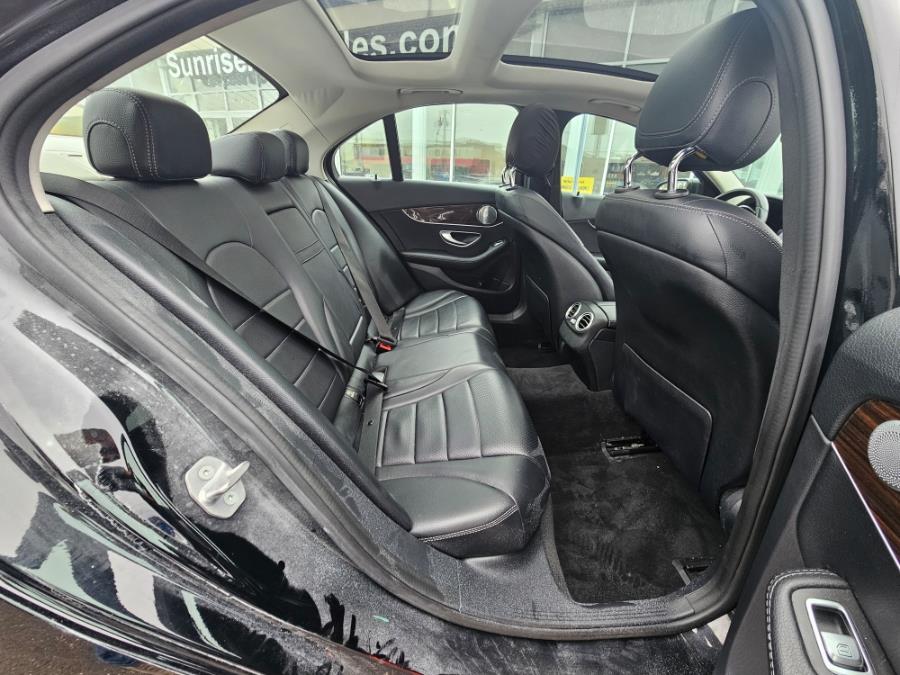 2017 Mercedes-Benz C 300 LOW MILES!! photo