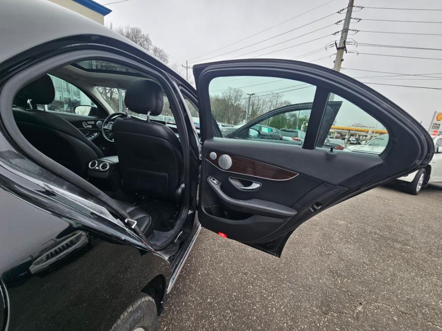 2017 Mercedes-Benz C 300 LOW MILES!! photo