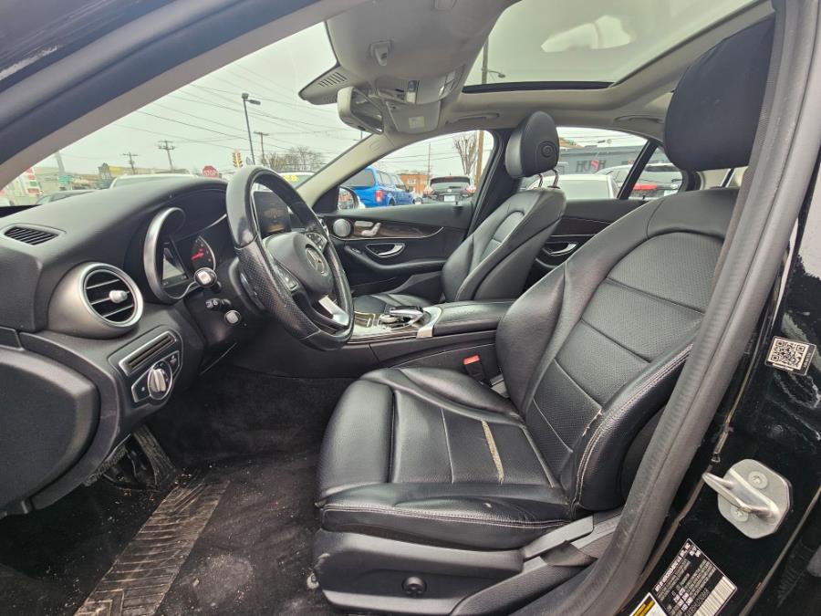 2017 Mercedes-Benz C 300 LOW MILES!! photo