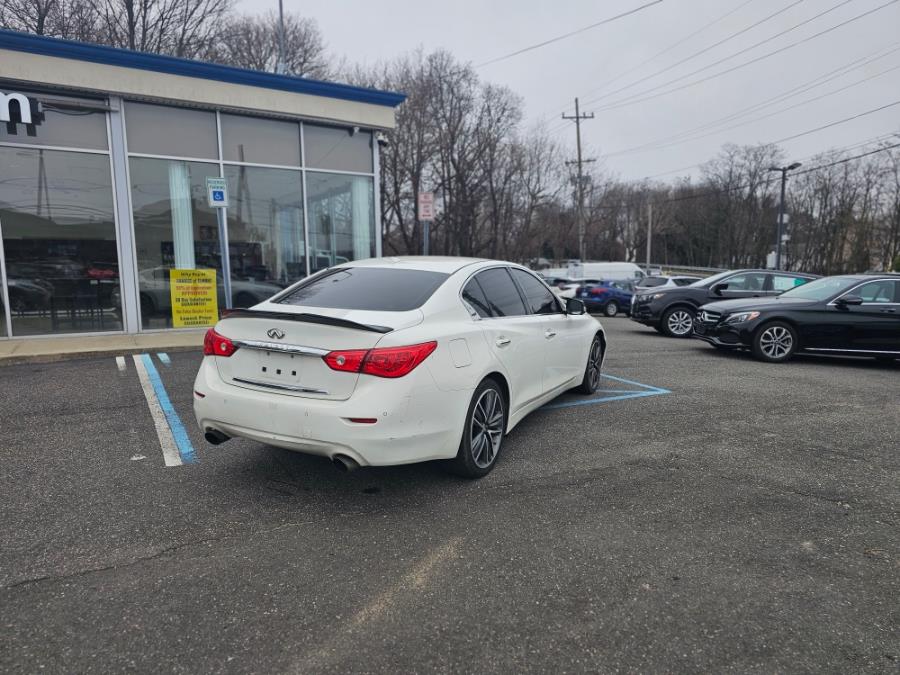 2017 Infiniti Q50 3.0t Premium AWD  LOW MILES!! photo