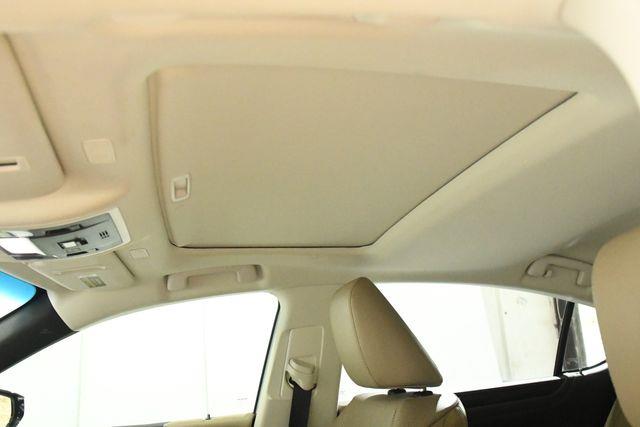 2021 Lexus ES 250 photo