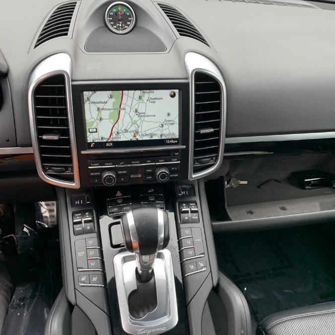 2016 Porsche Cayenne AWD 4dr S photo