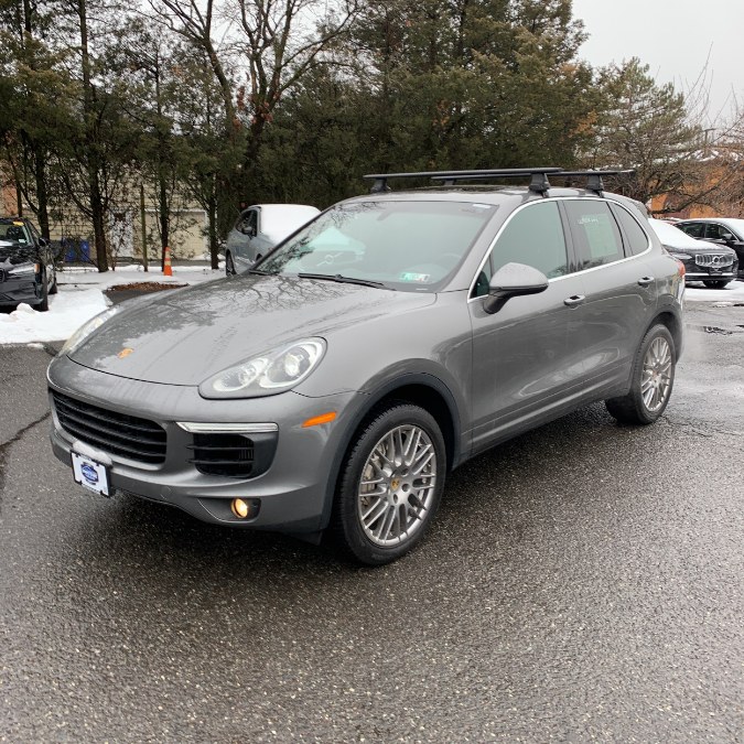 2016 Porsche Cayenne AWD 4dr S photo