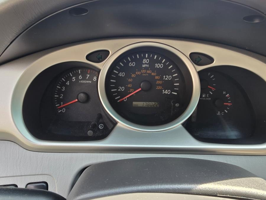 2006 Toyota Highlander photo