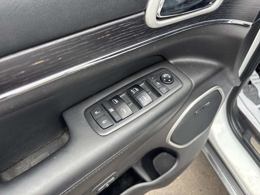 2018 Jeep Grand Cherokee Summit 4x4 photo