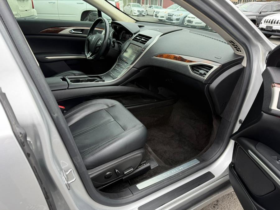 2015 Lincoln MKZ 4dr Sdn AWD photo