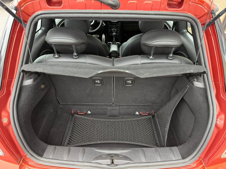2013 MINI Cooper John Cooper Works photo