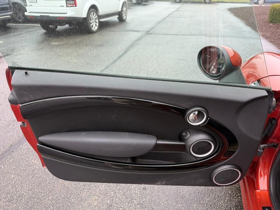 2013 MINI Cooper John Cooper Works photo
