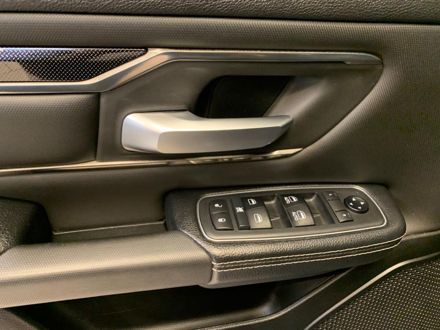 2019 RAM 1500 Sport 4x4 Crew Cab 5''7