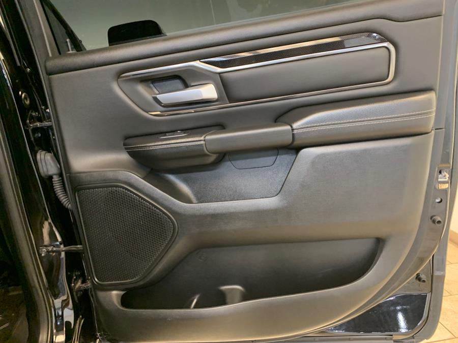 2019 RAM 1500 Sport 4x4 Crew Cab 5''7